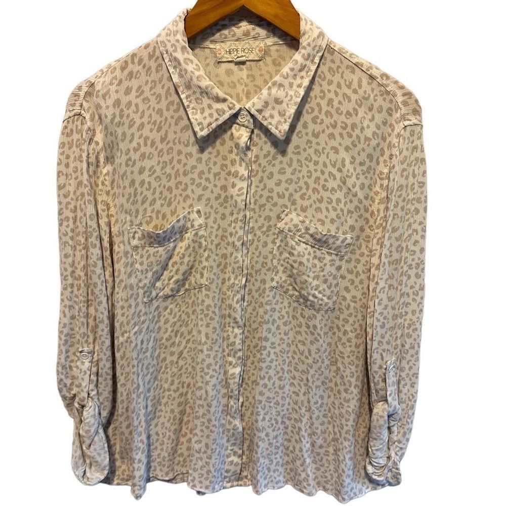 Hippie Rose Animal Print Button Down Top Women’s XL Stretchy Everyday Style